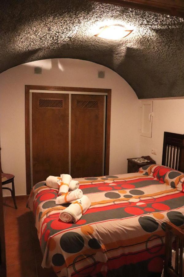 Cueva El Murallon Benamaurel 外观 照片