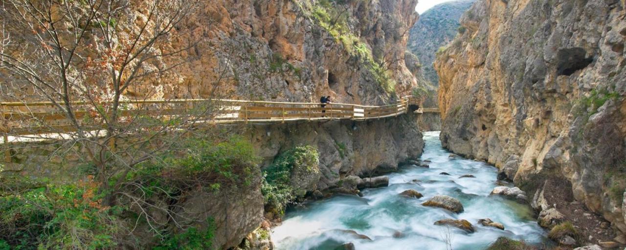Cueva El Murallon Benamaurel 外观 照片